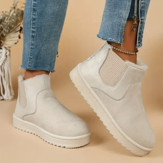 Des bottes minimalistes pour femmes pour tous les jours