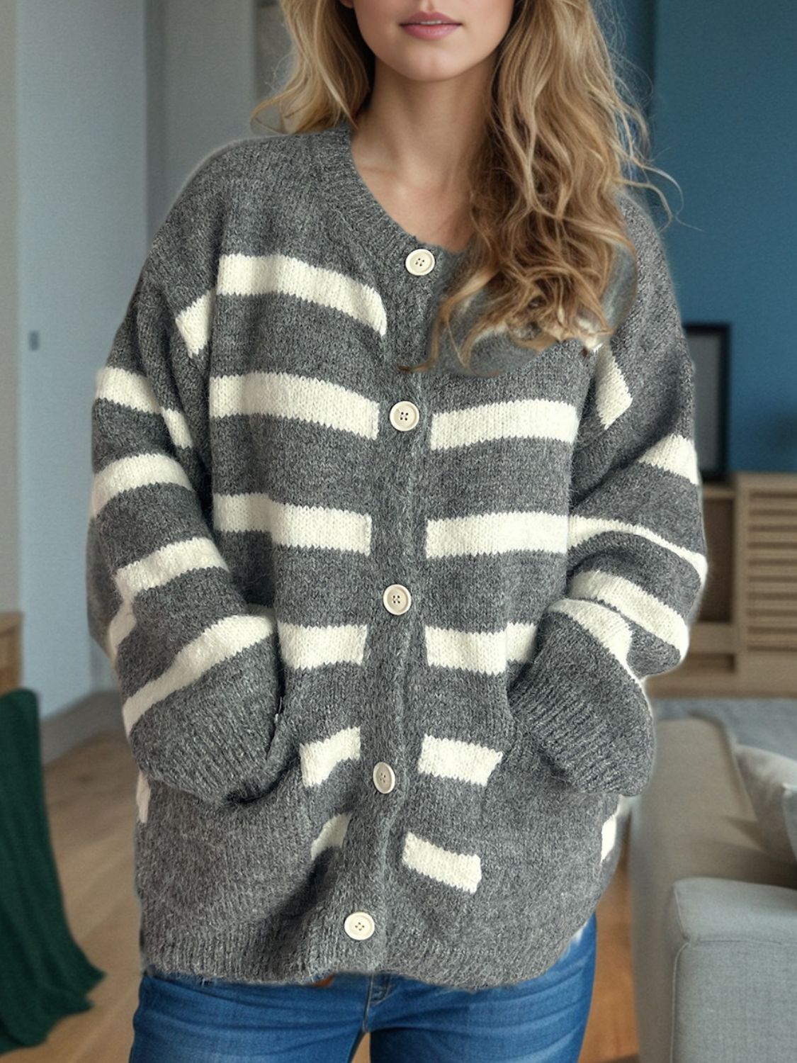 Lea - Cardigan à rayures boutonné et manches longues pour femme
