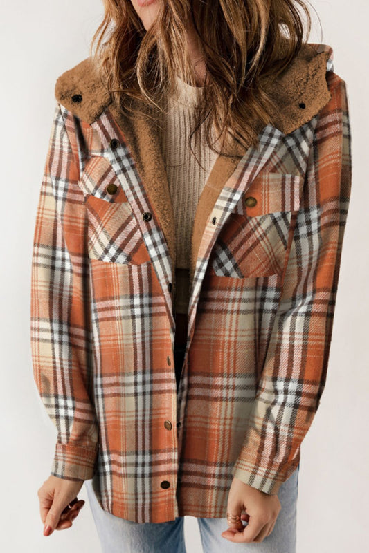 Mira - Veste à carreaux boutonnée avec capuche et manches longues pour femme