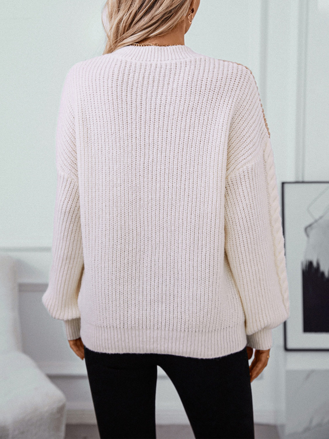 Livia - Pull à manches longues avec col rond et contraste pour femme