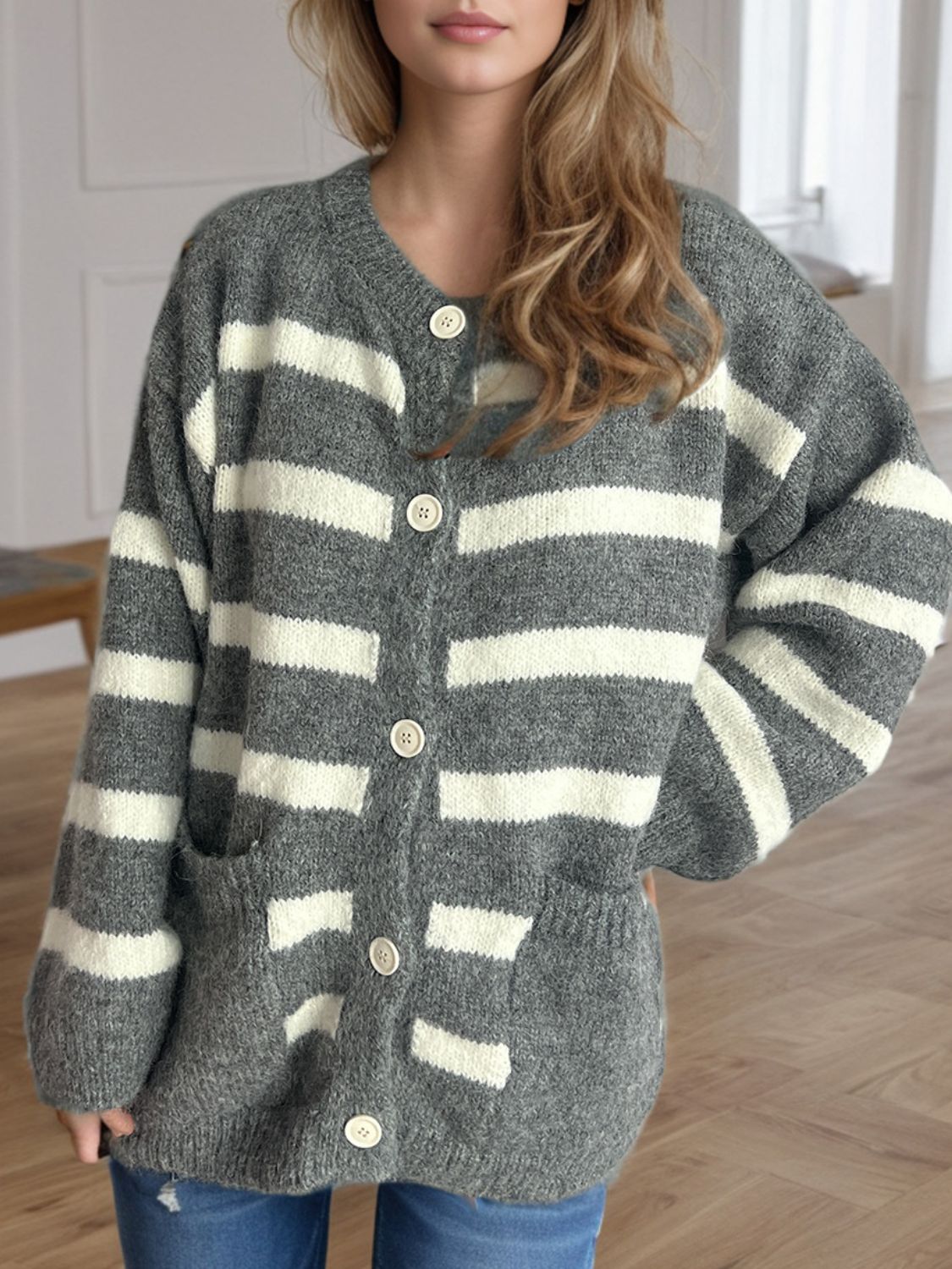 Lea - Cardigan à rayures boutonné et manches longues pour femme