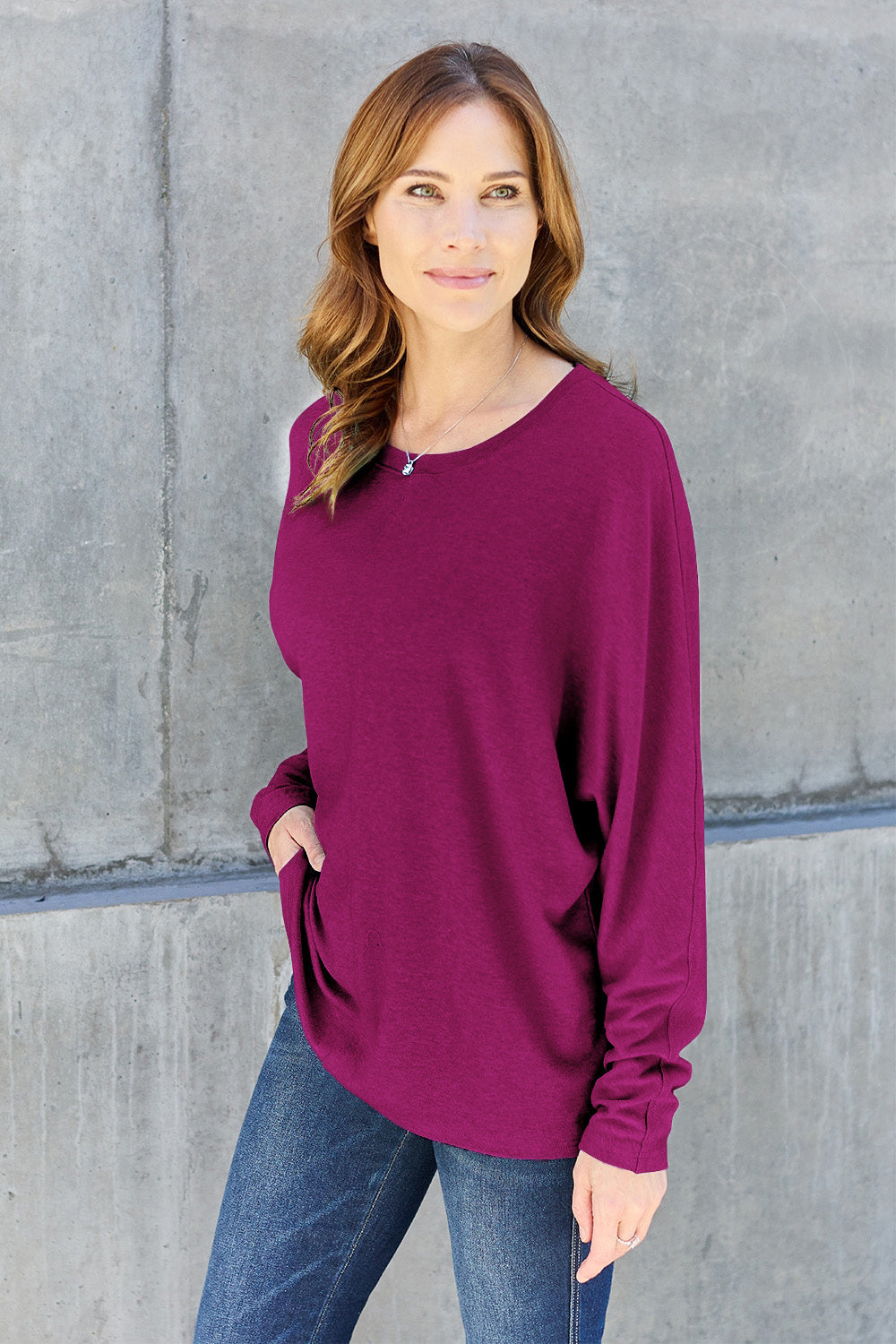 Riley - T-shirt à manches longues et col rond taille complète pour femme