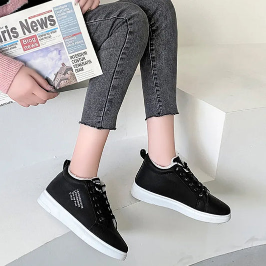 Sophie - Comfortable Lace Shoes