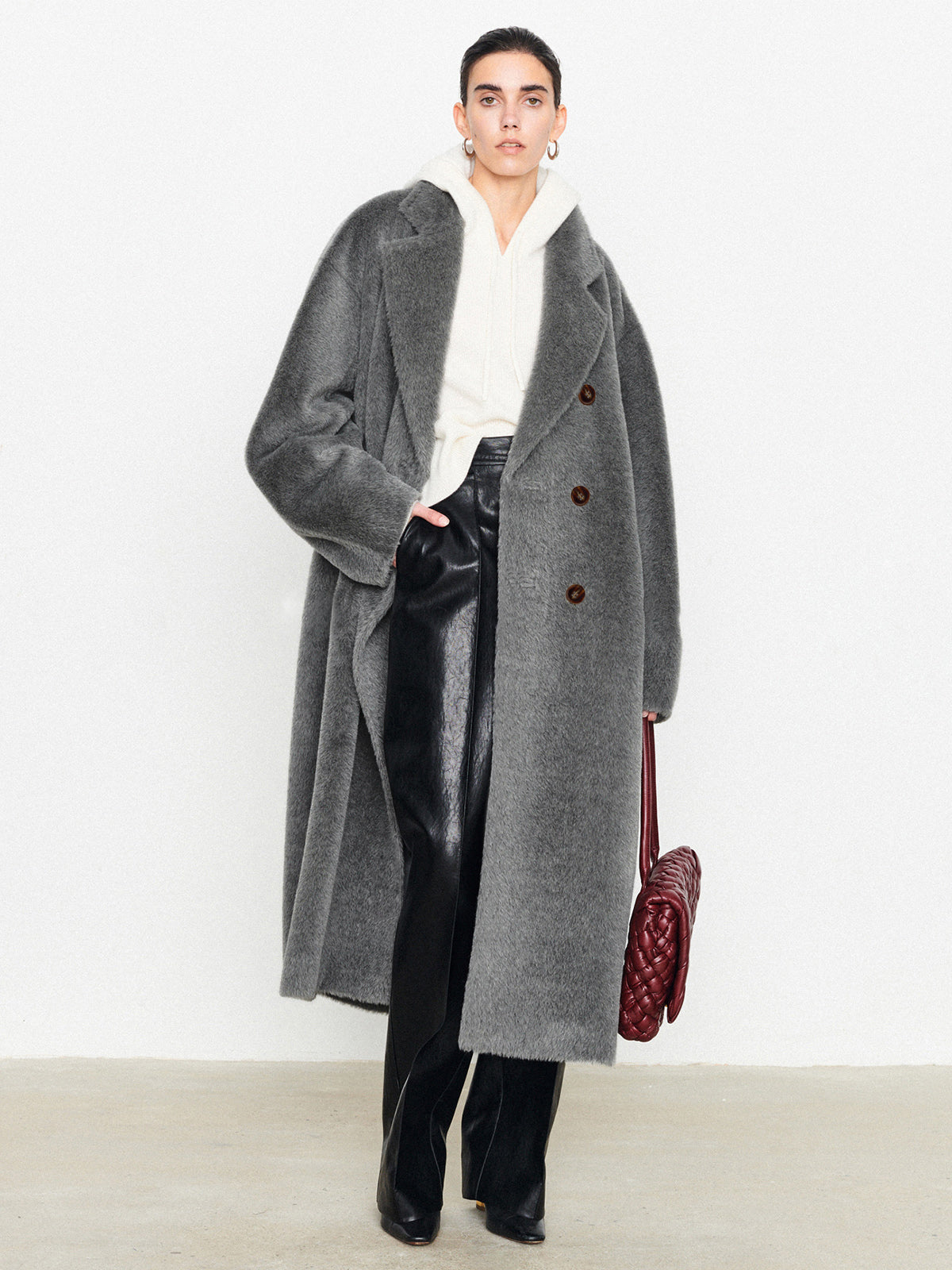 La Vie │ Manteau à col flou