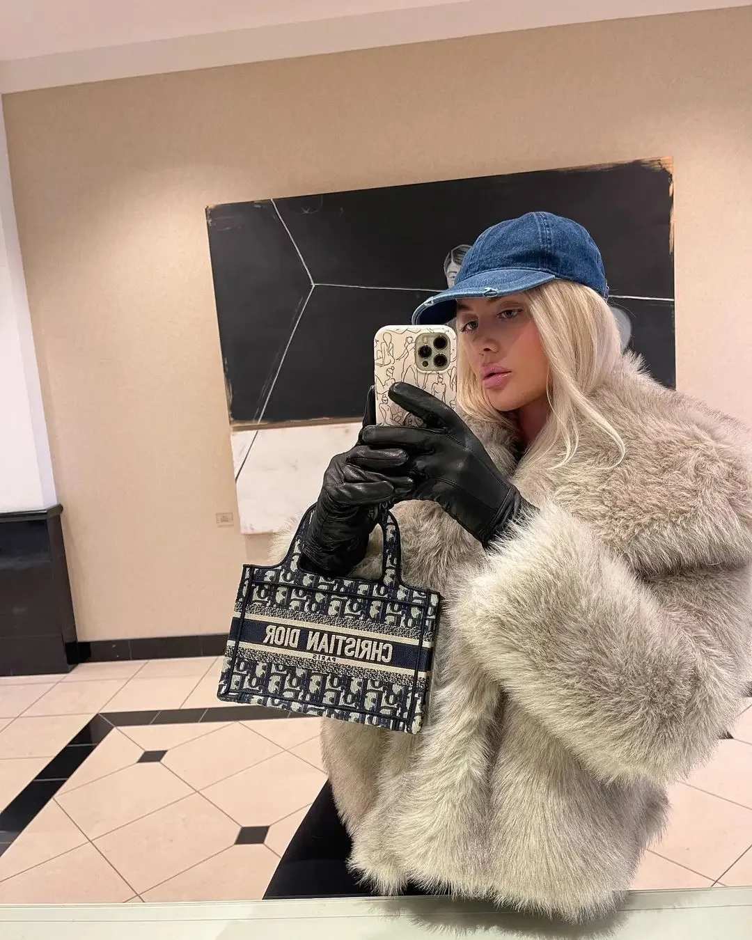 SofiaScintilla - Manteau d'hiver tendance en fausse fourrure pour femme