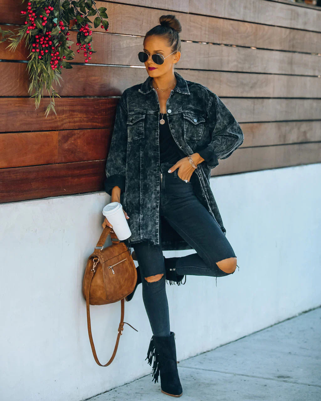 Veste élégante avec détails vieillis et poches confortables en gris