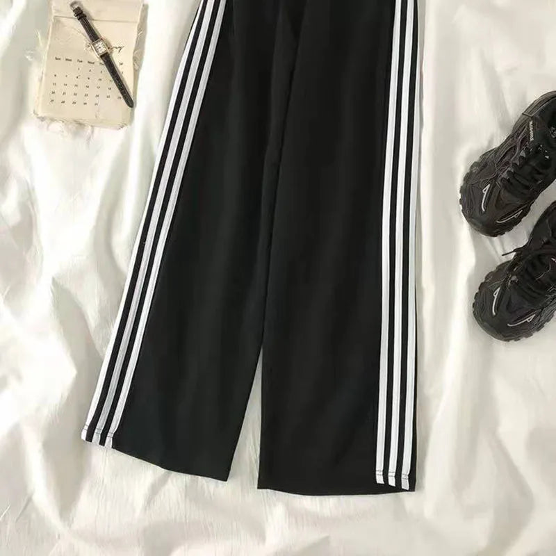 Léonie - Pantalon De Survêtement Ample À Rayures