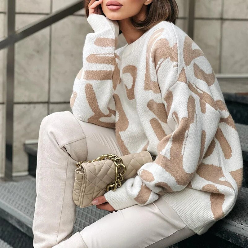 Bety - Pull ras du cou à l'imprimé graphique accrocheur