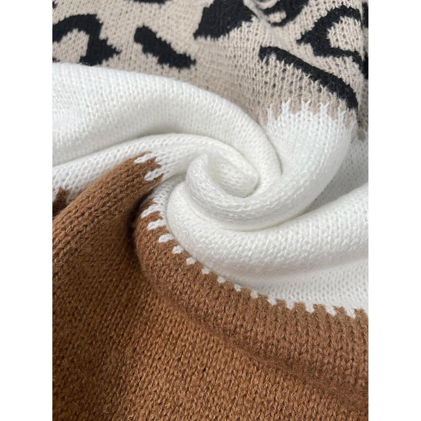 Leyna - Pull en maille avec motif léopard