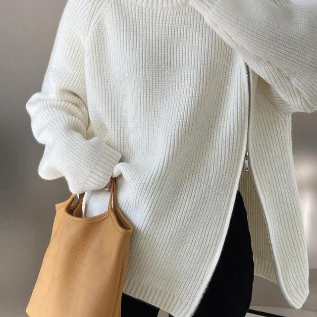 Catyla - Pull en maille côtelée avec ourlet asymétrique