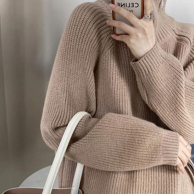 Catyla - Pull en maille côtelée avec ourlet asymétrique