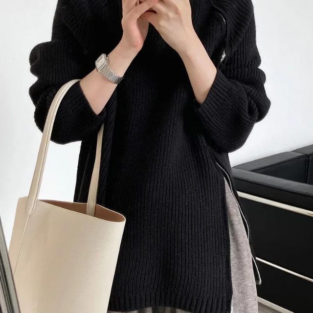 Catyla - Pull en maille côtelée avec ourlet asymétrique