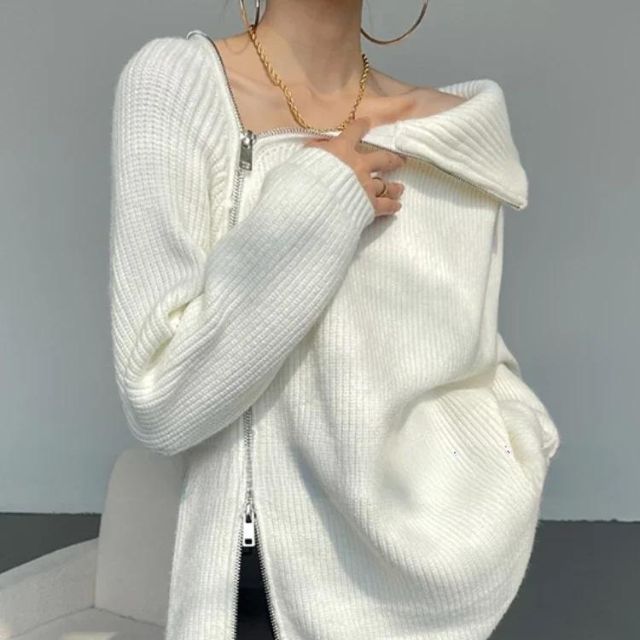 Catyla - Pull en maille côtelée avec ourlet asymétrique