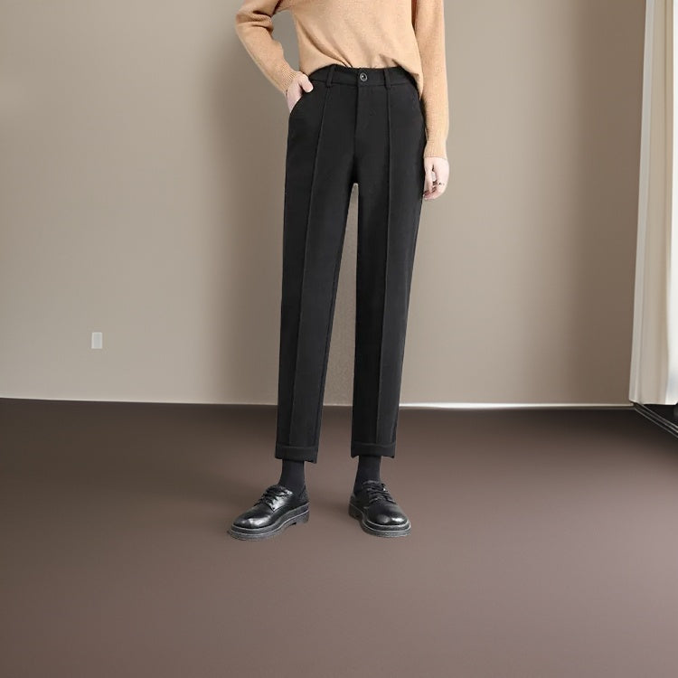 Pantalon en laine tendance pour la saison