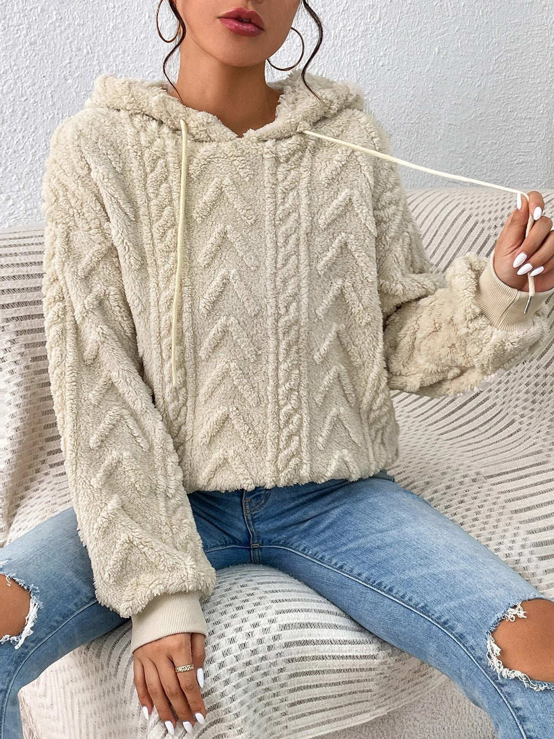 Aria - Sweat à capuche avec cordon de serrage et manches longues pour femme