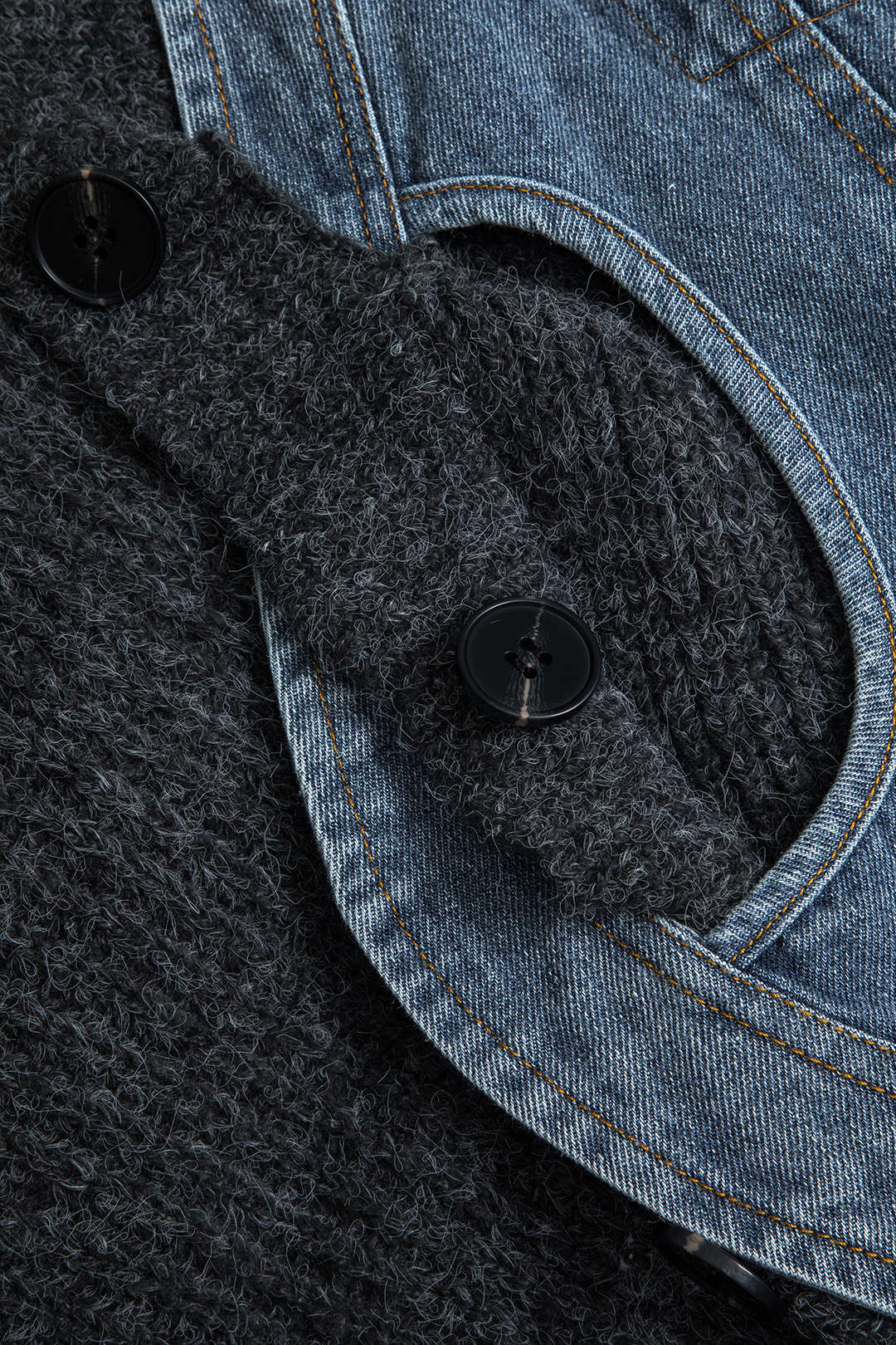 La Vie │ Cardigan asymétrique en denim