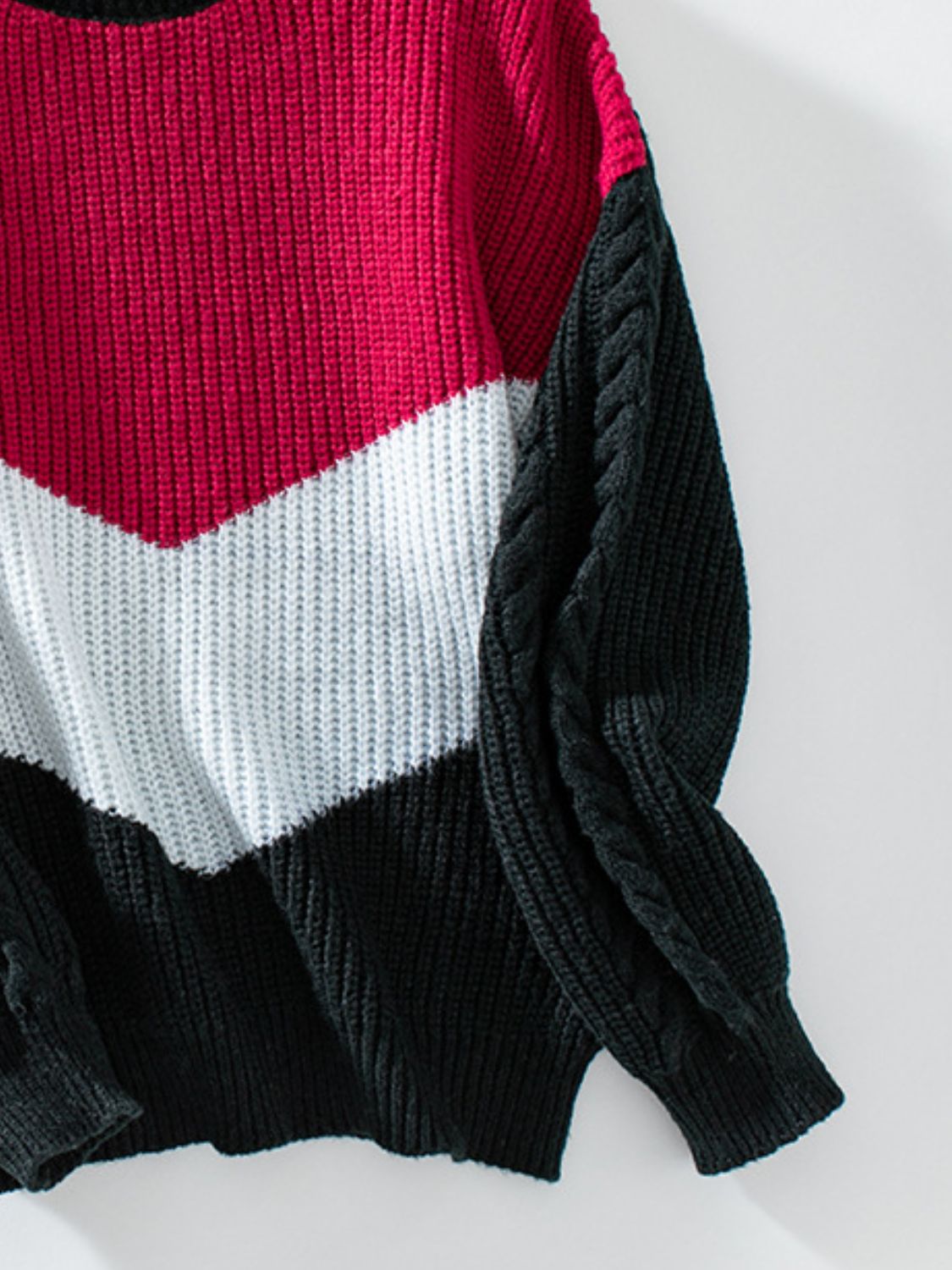 Livia - Pull à manches longues avec col rond et contraste pour femme