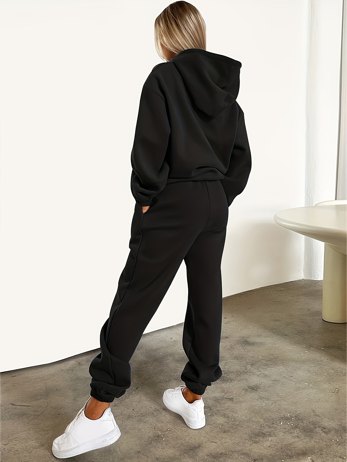 Lena - Ensemble Décontracté avec Hoodie Tendance et Jogging pour Femme