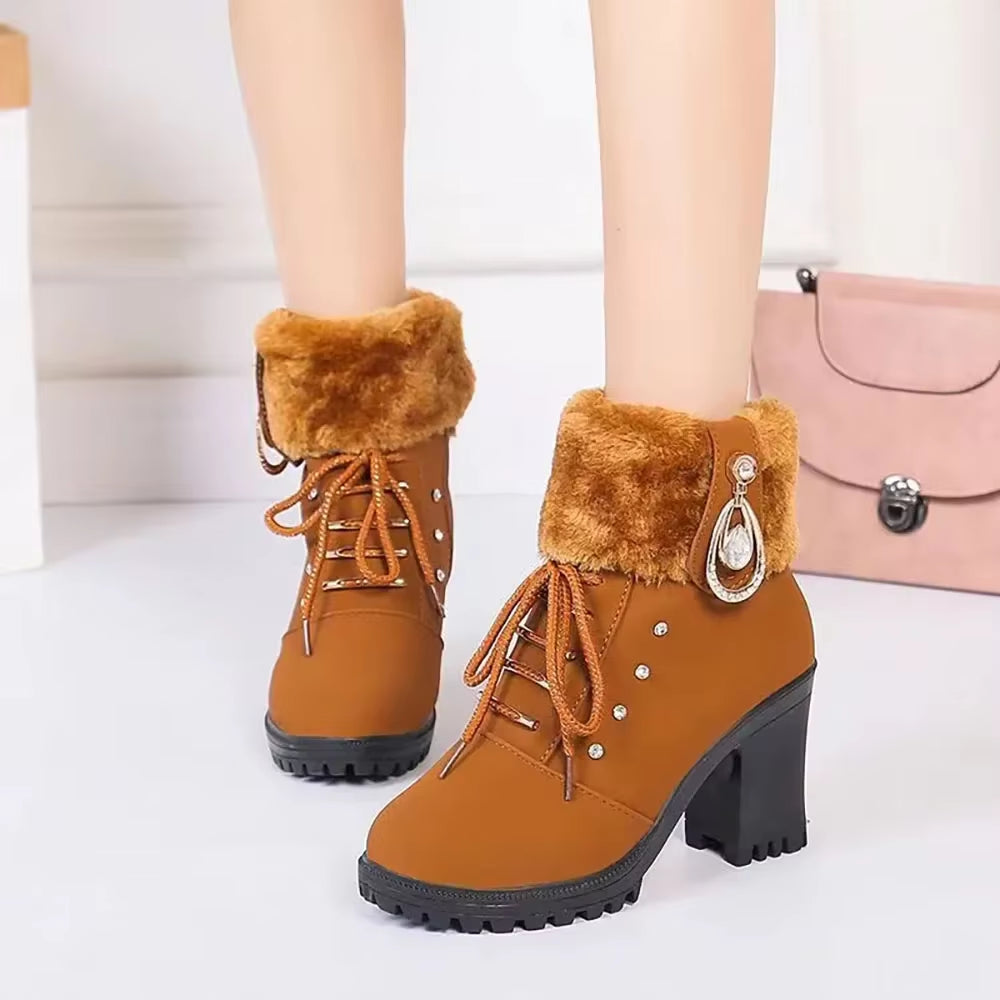 Bottes d'hiver élégantes pour femme avec talon