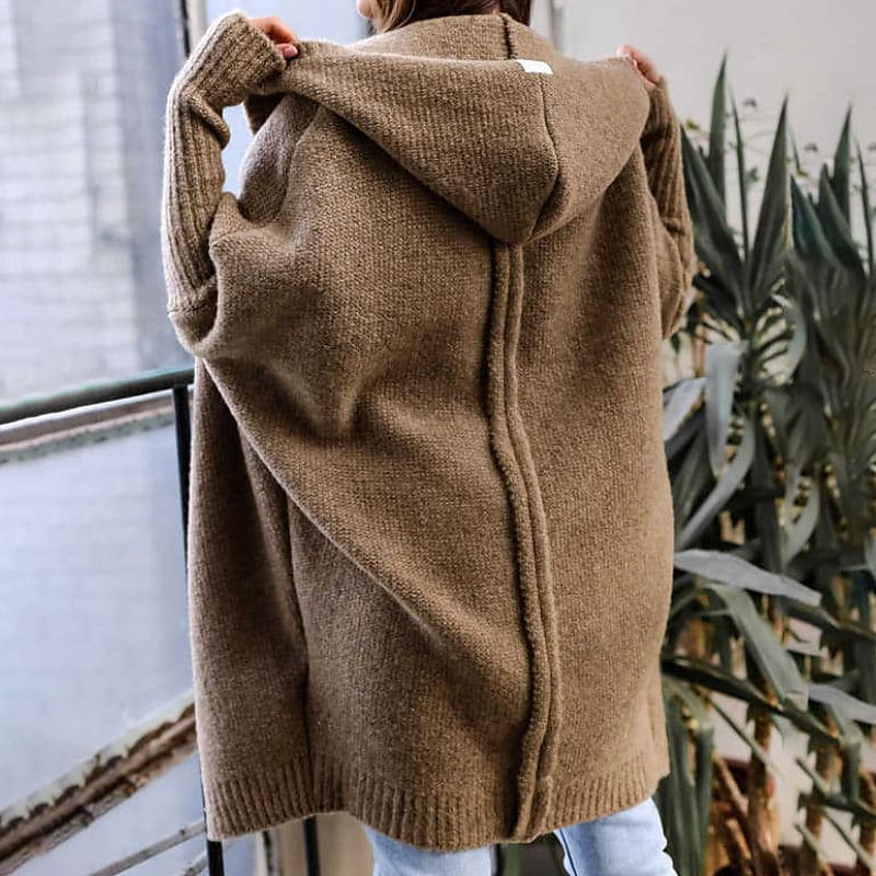 Freda - Cardigan long à capuche en tricot surdimensionné