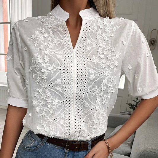 Clara - Blouse Blanche Chic à Col en V avec Imprimé pour Femmes